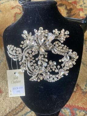 Ava Couture Crystal Floral Bridal Hairpiece - Clear Rhinestones